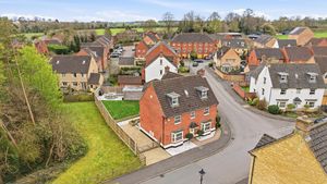 Photo 33- click for photo gallery